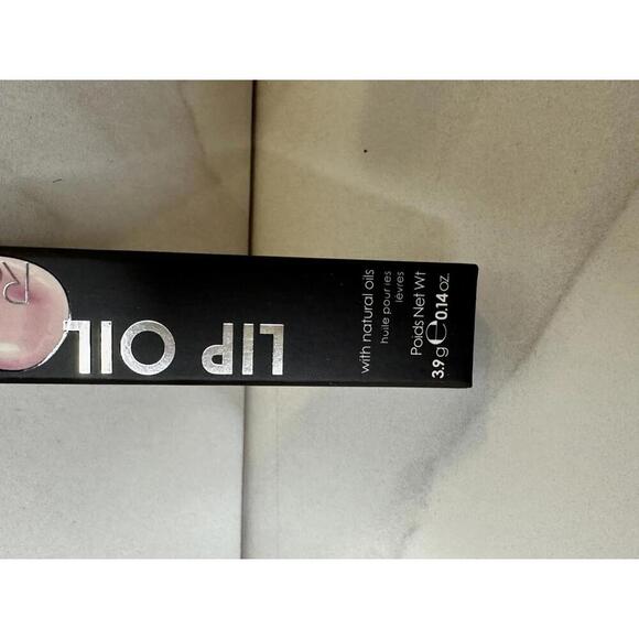 Rodial Lip Oil w/ plumping collegen - Picture 2 of 3